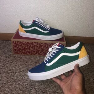 Size 10 - VANS Old Skool Yacht Club